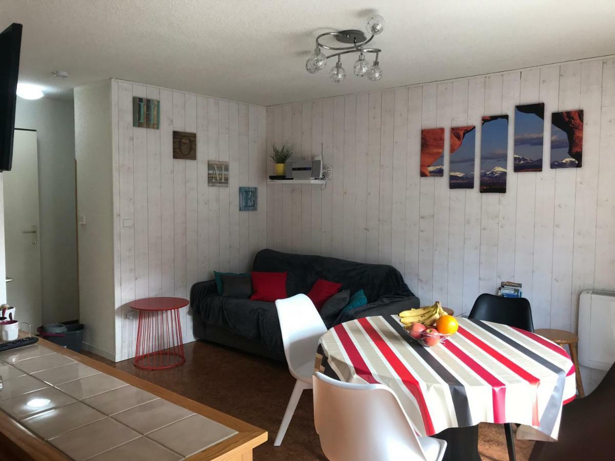 Appartement 6 Personnes سانت لاري سولون المظهر الخارجي الصورة